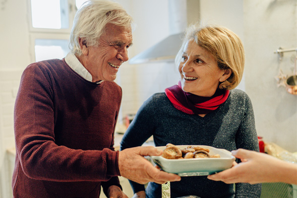 senior couple enjoying a healthy meal